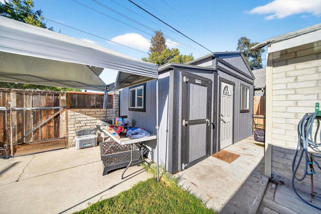 2126 Tulare St, Selma, CA 93662