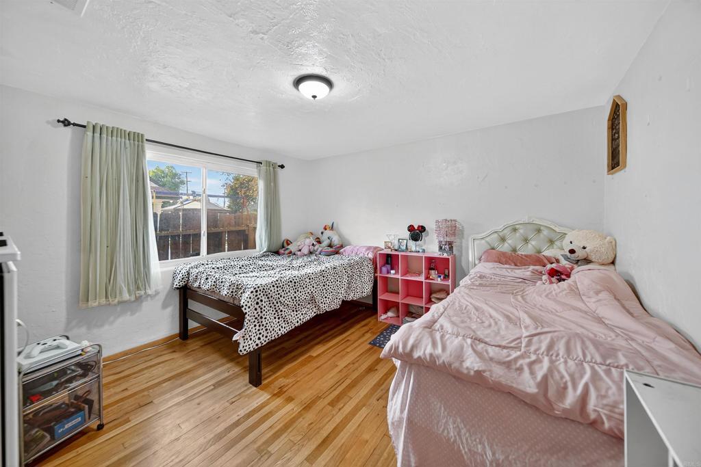 2126 Tulare St, Selma, CA 93662