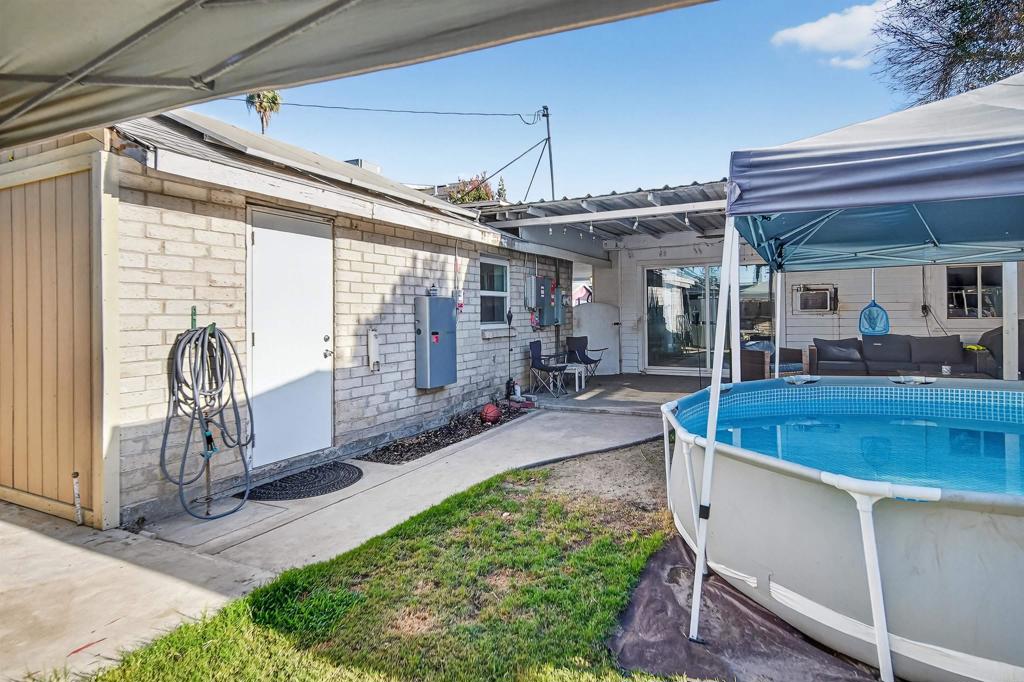 2126 Tulare St, Selma, CA 93662