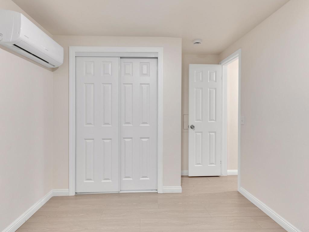 2042 Girard St #42, Delano, CA 93215