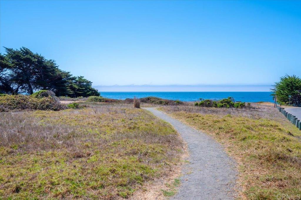 1980 Sherwood Dr, Cambria, CA 93428