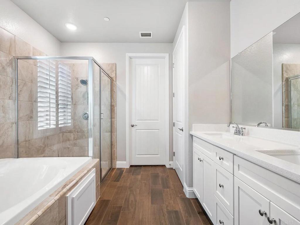 6217 E Mia Dr, Clovis, CA 93727