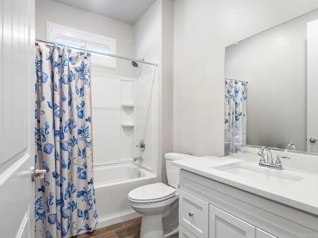 6217 E Mia Dr, Clovis, CA 93727