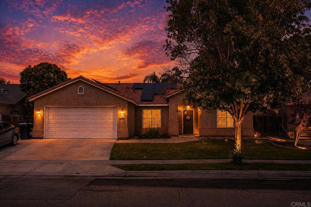 1462 Chimney Way, Lemoore, CA 93245