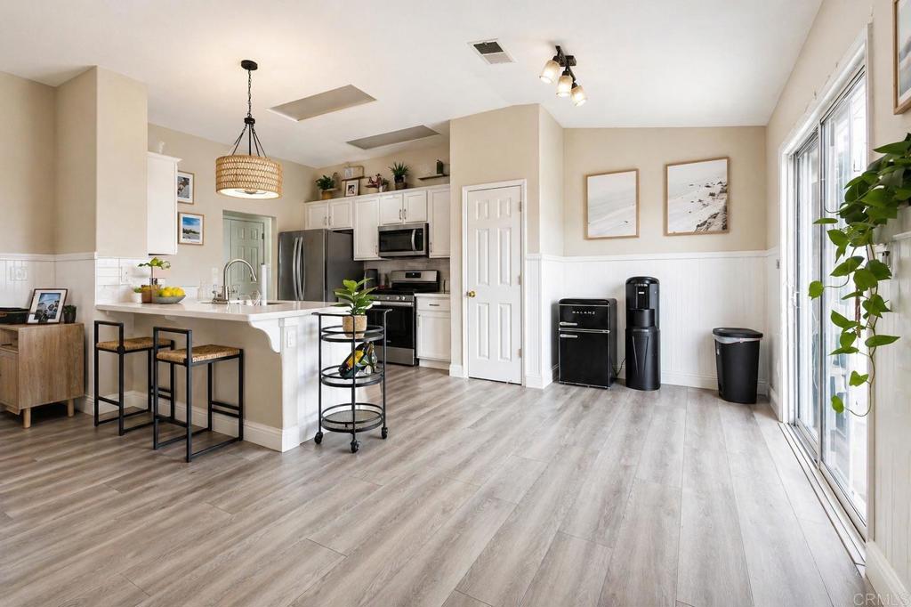 1462 Chimney Way, Lemoore, CA 93245