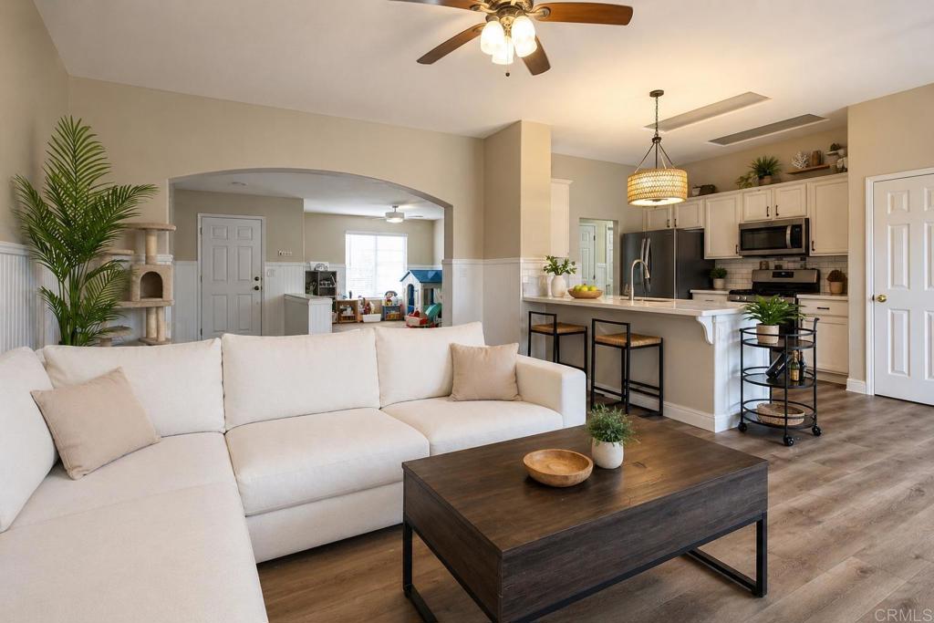 1462 Chimney Way, Lemoore, CA 93245