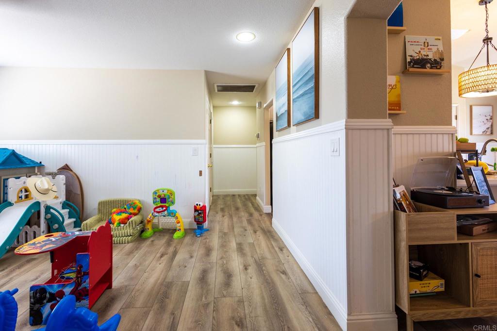 1462 Chimney Way, Lemoore, CA 93245