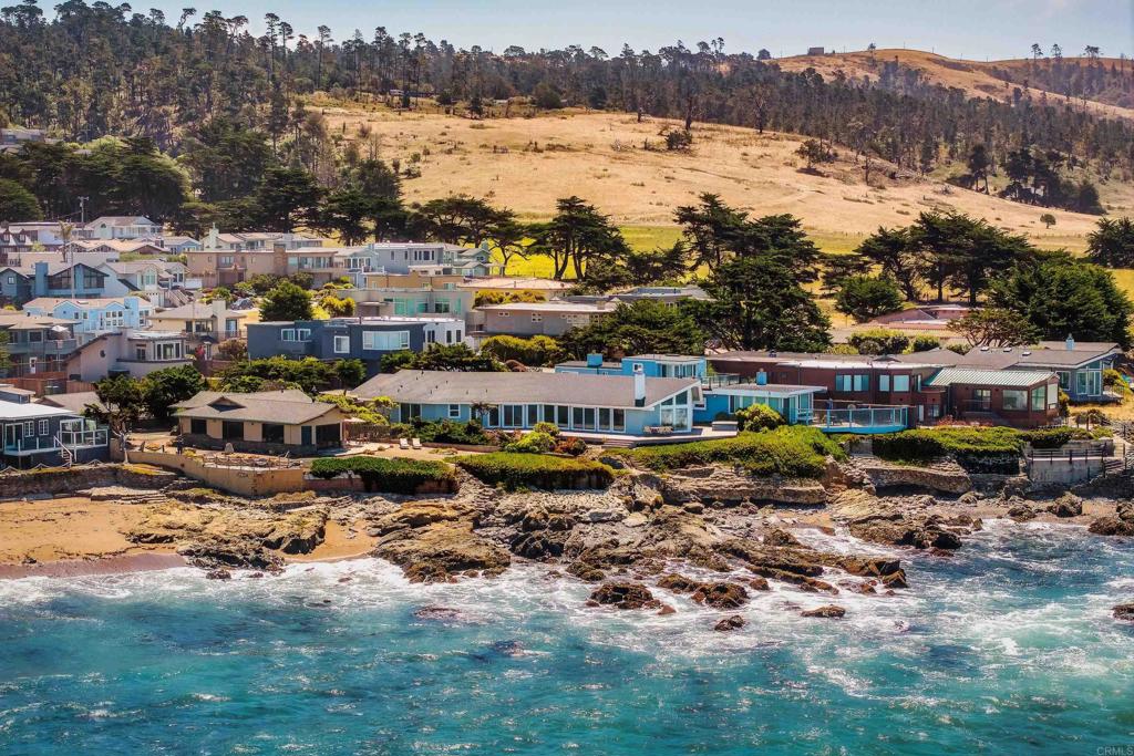 1999 Sherwood Dr, Cambria, CA 93428