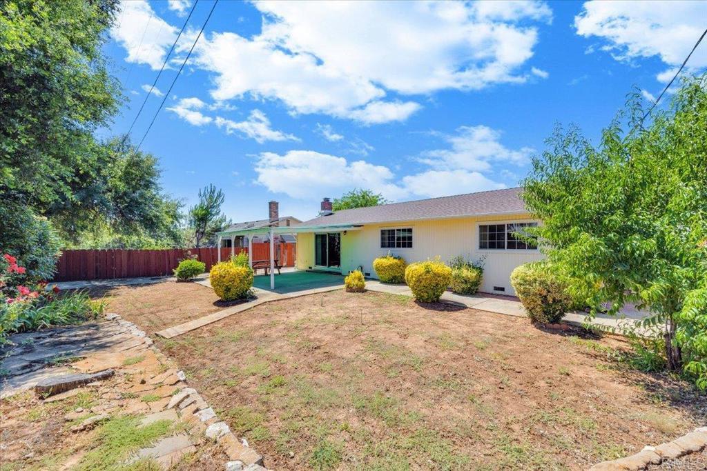 10559 Jim Brady Rd, Jamestown, CA 95327