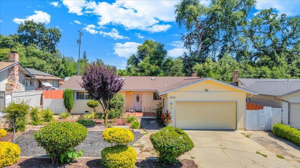 10559 Jim Brady Rd, Jamestown, CA 95327