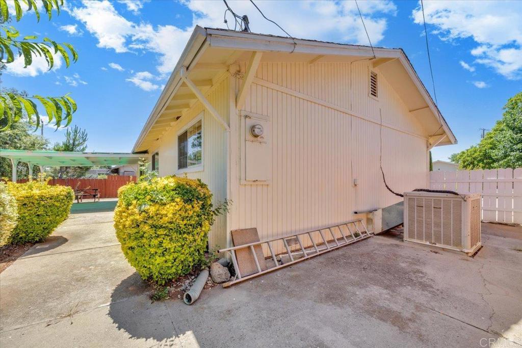 10559 Jim Brady Rd, Jamestown, CA 95327