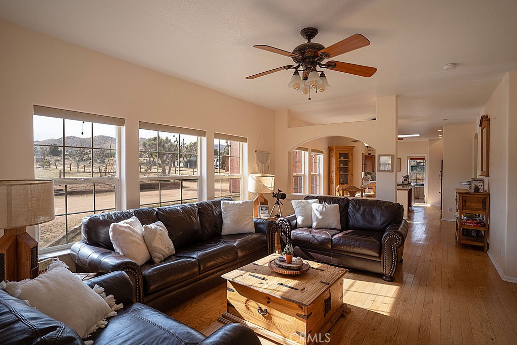 2995 Ox Yoke, Pioneertown, CA 92268