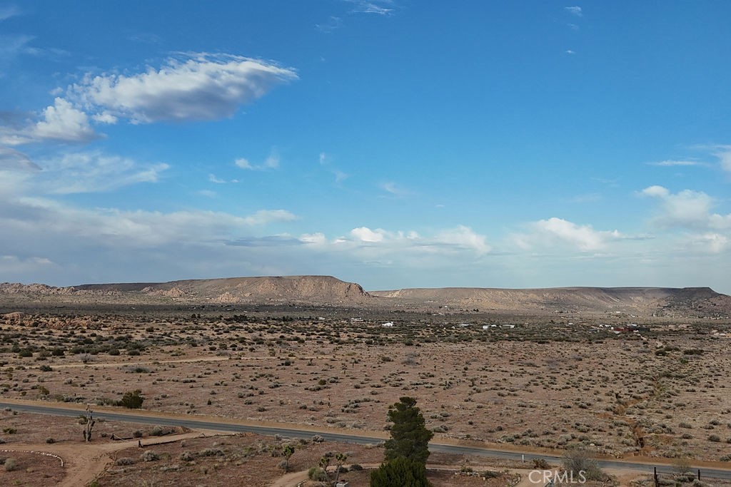 2995 Ox Yoke, Pioneertown, CA 92268
