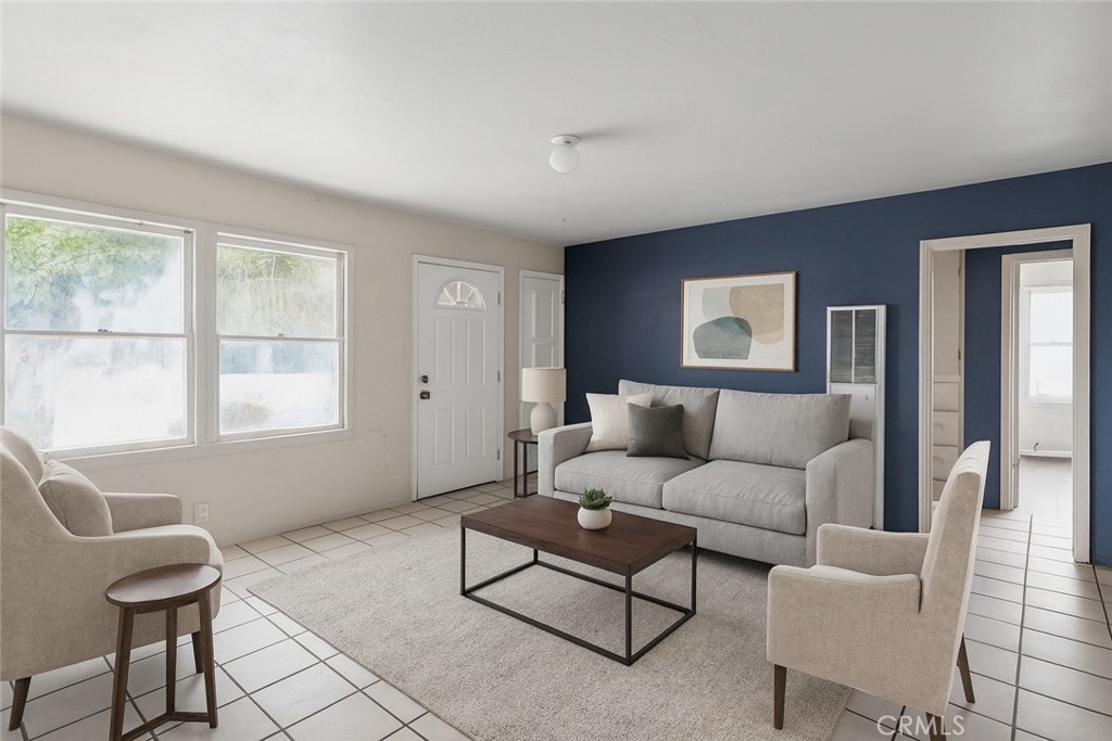 893 N 2nd St, Porterville, CA 93257