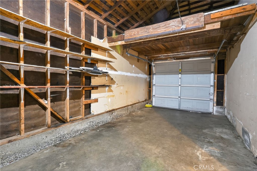 893 N 2nd St, Porterville, CA 93257