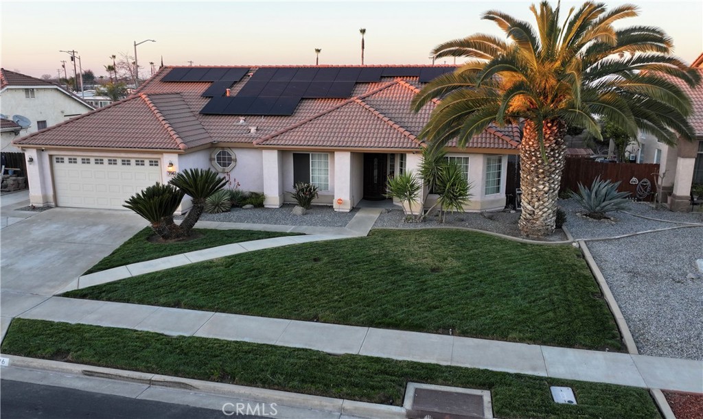 396 Avalon Dr, Lemoore, CA 93245