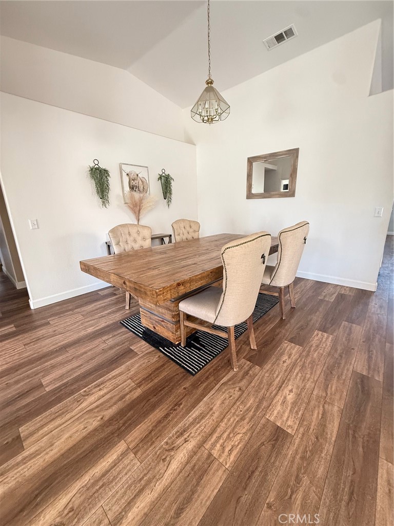 396 Avalon Dr, Lemoore, CA 93245