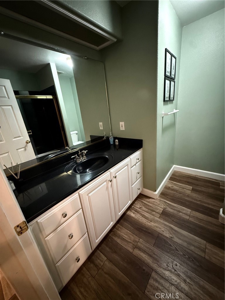 396 Avalon Dr, Lemoore, CA 93245