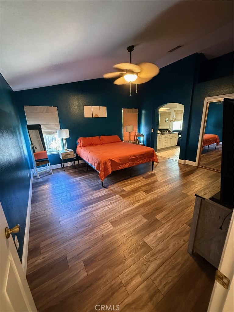 396 Avalon Dr, Lemoore, CA 93245