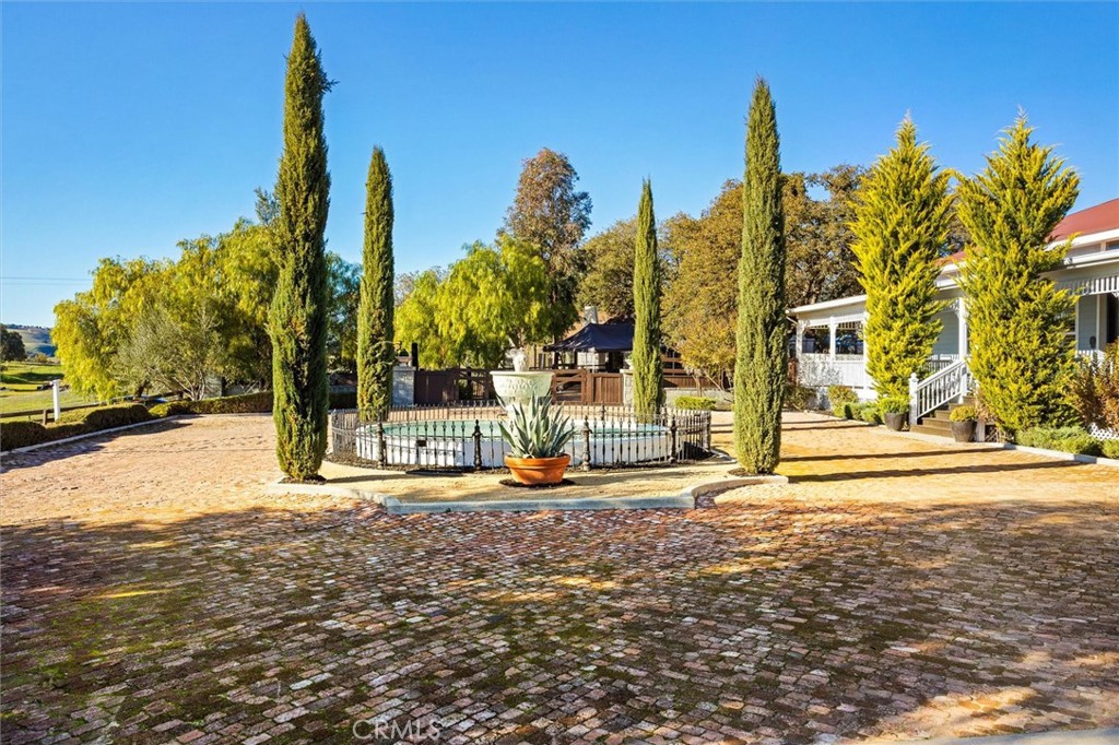 6970 Benton, Paso Robles, CA 93446