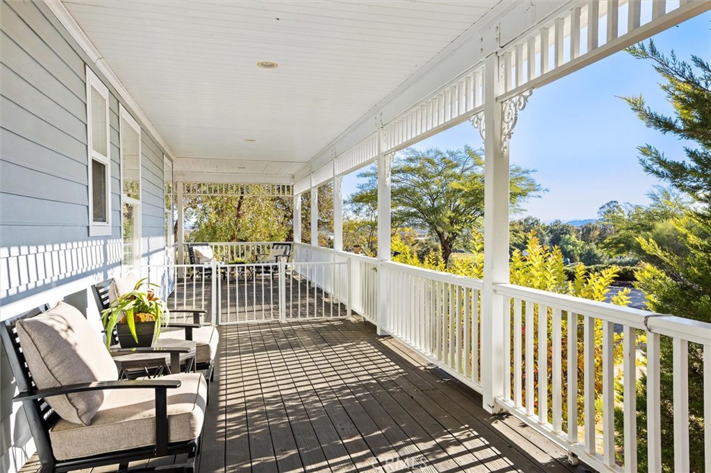 6970 Benton, Paso Robles, CA 93446