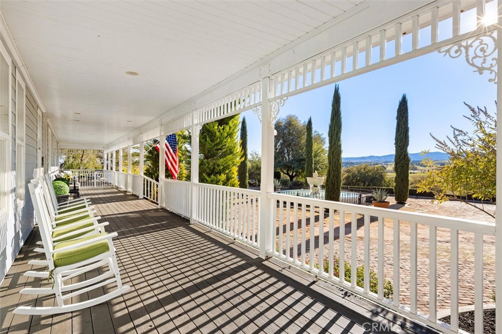 6970 Benton, Paso Robles, CA 93446