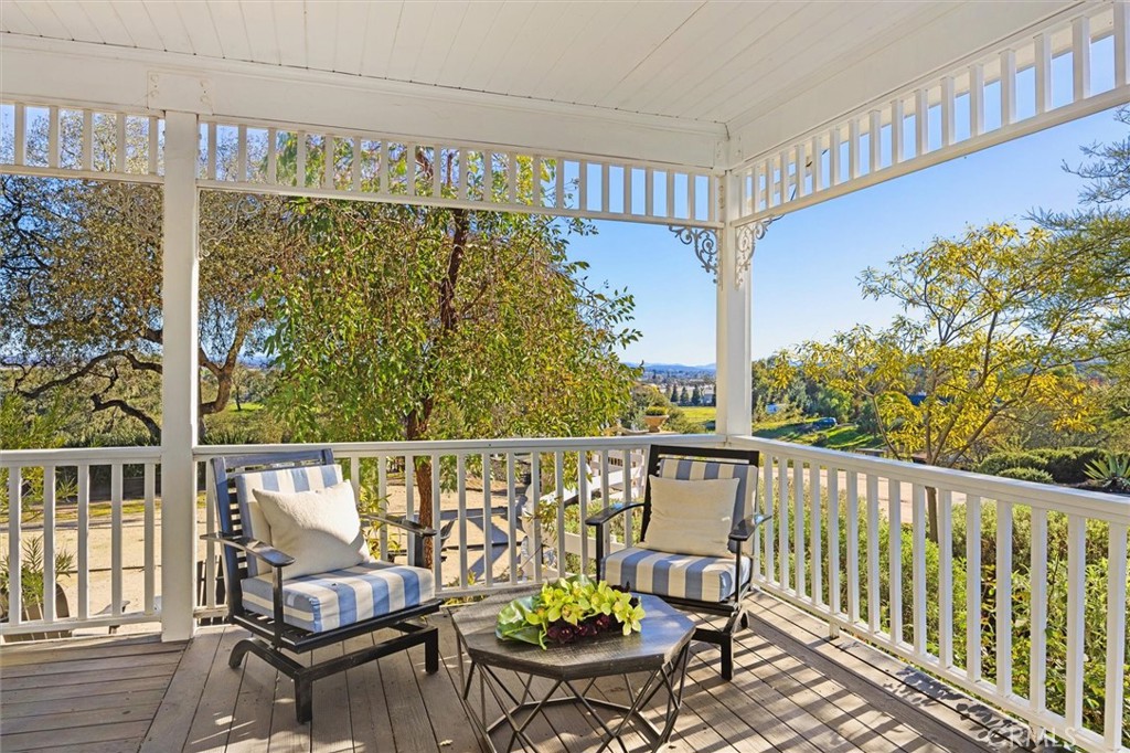 6970 Benton, Paso Robles, CA 93446