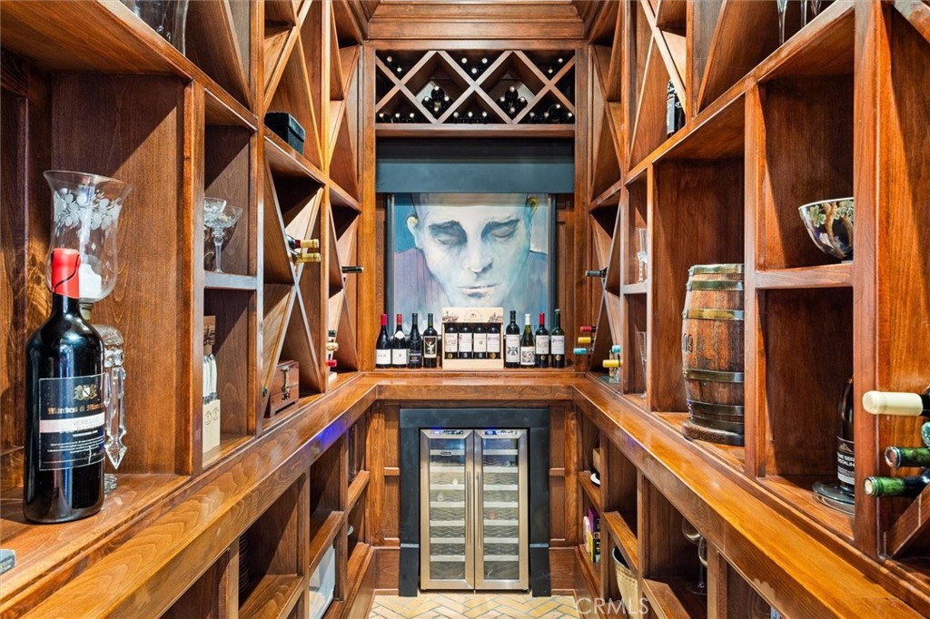 6970 Benton, Paso Robles, CA 93446