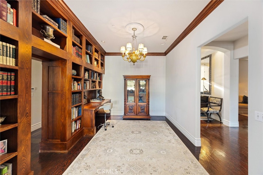 6970 Benton, Paso Robles, CA 93446