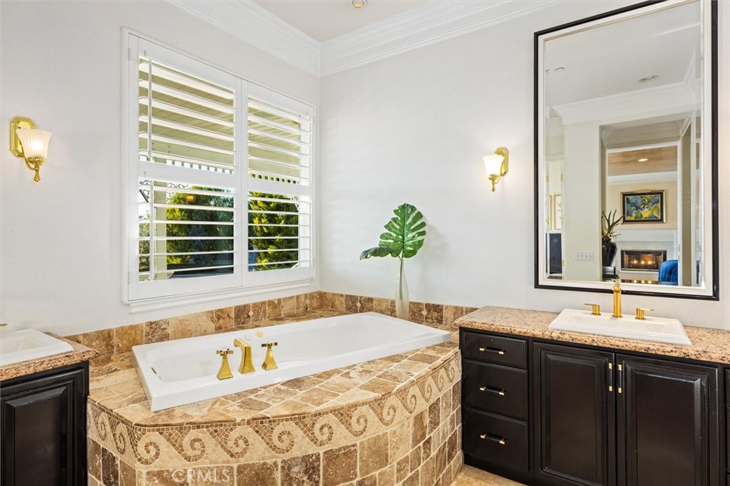 6970 Benton, Paso Robles, CA 93446