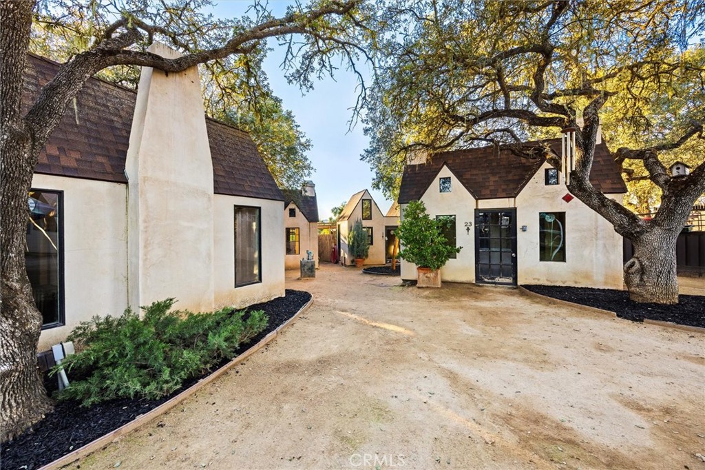 6970 Benton, Paso Robles, CA 93446