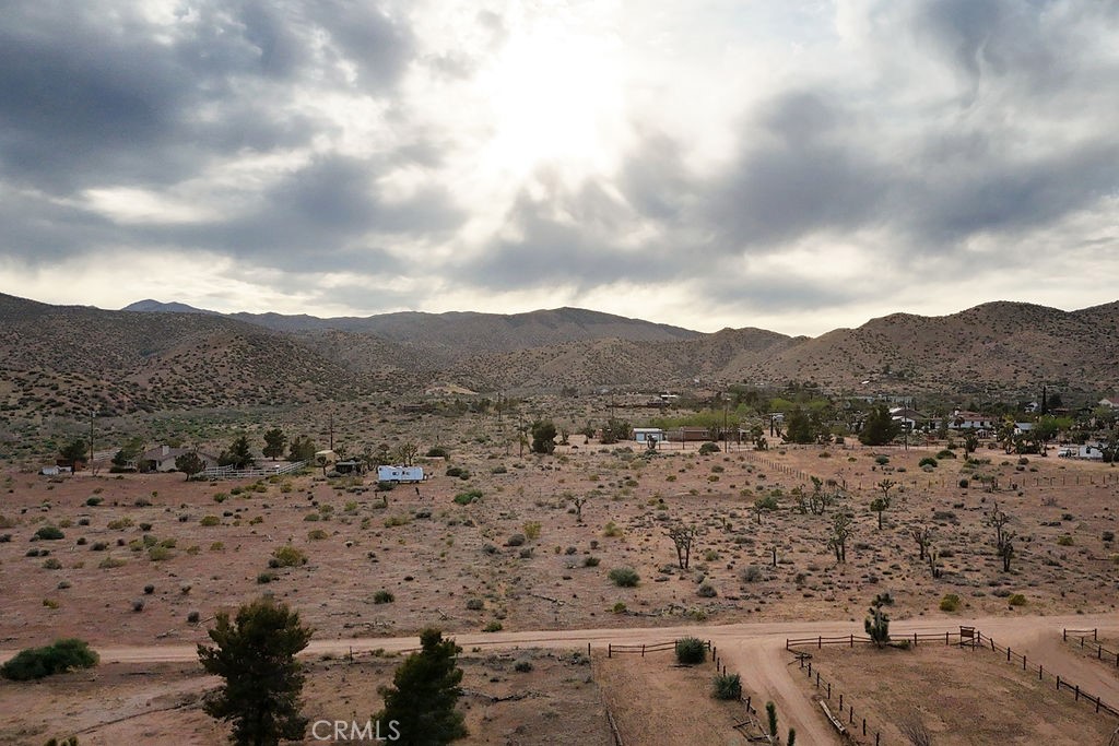 2995 Ox Yoke, Pioneertown, CA 92268