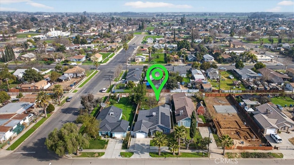 705 S C, Madera, CA 93638