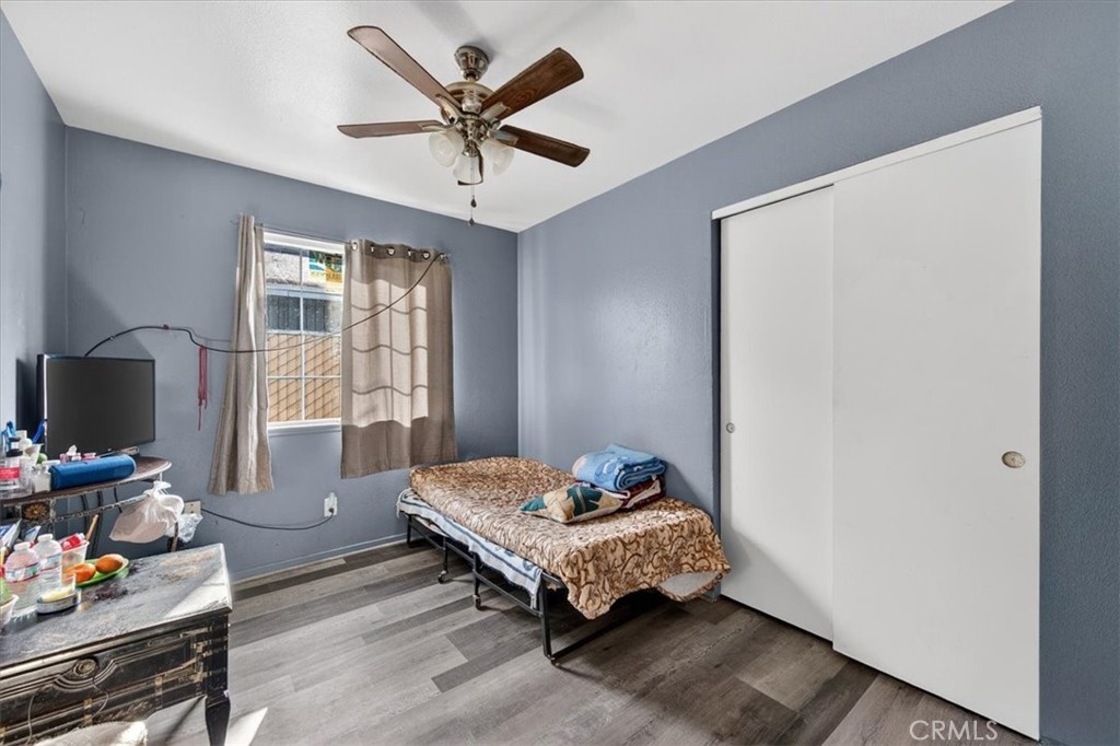 705 S C, Madera, CA 93638