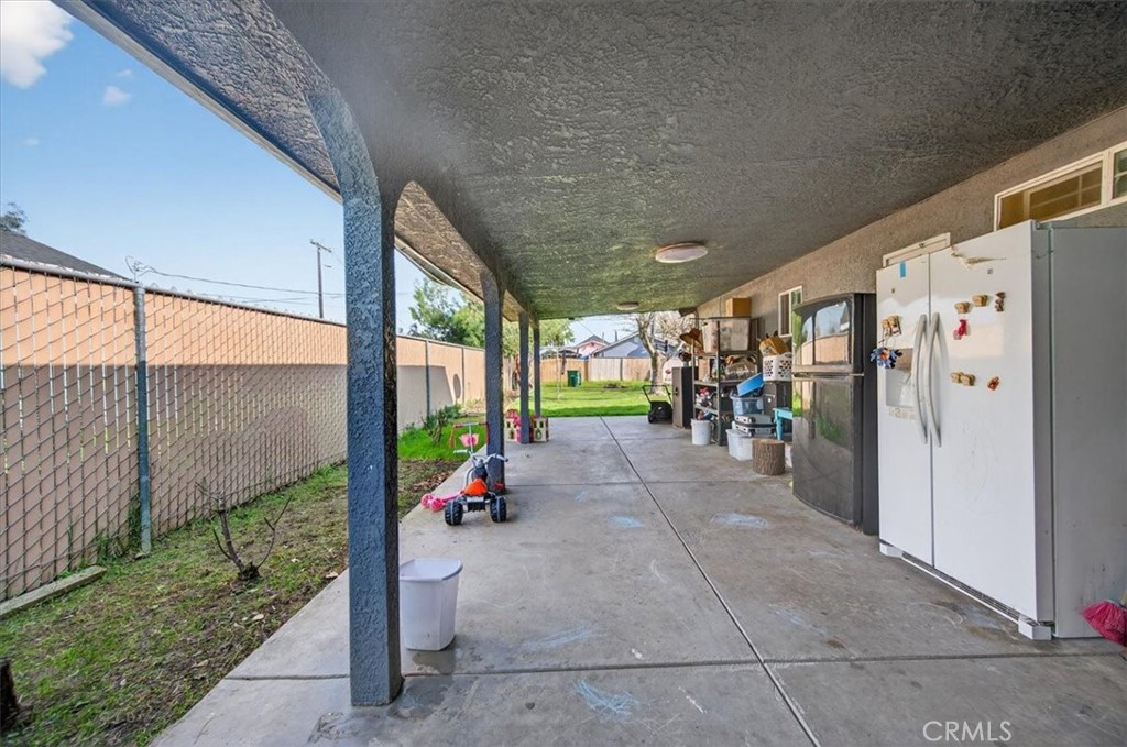 705 S C, Madera, CA 93638