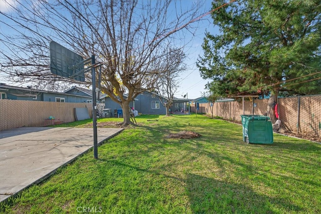 705 S C, Madera, CA 93638