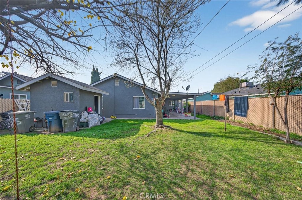 705 S C, Madera, CA 93638