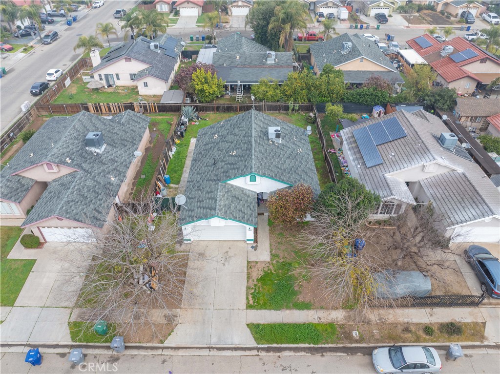 1674 Casuga Ct, Orange Cove, CA 93646