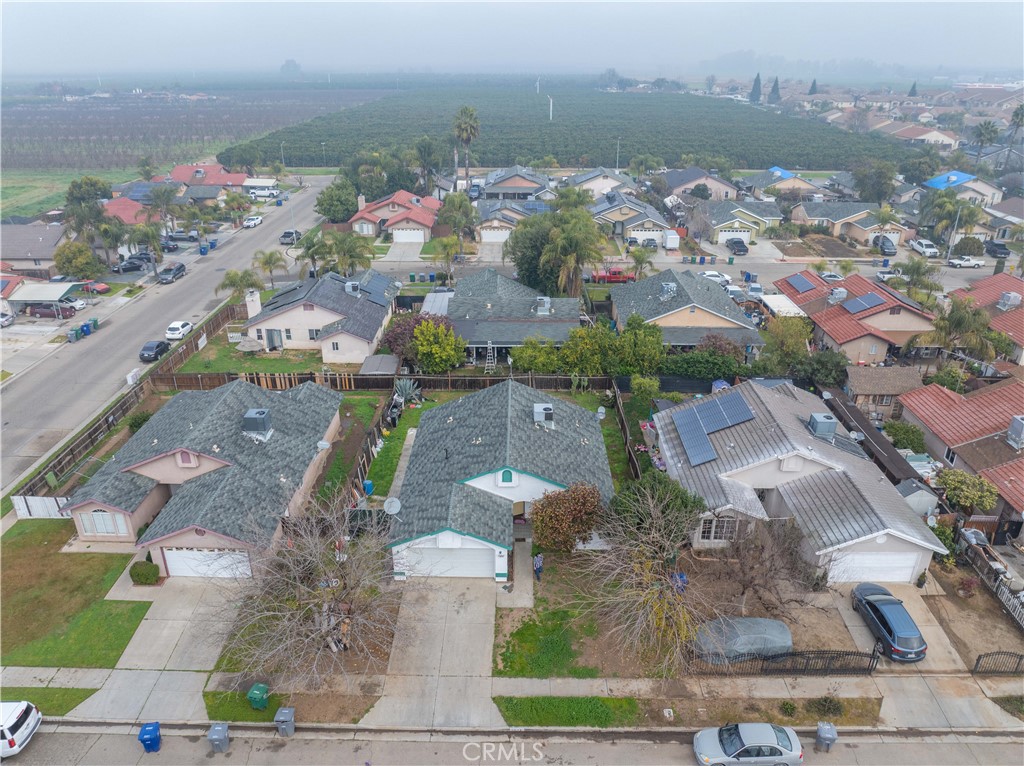 1674 Casuga Ct, Orange Cove, CA 93646