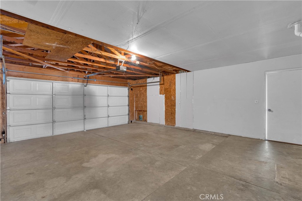 1674 Casuga Ct, Orange Cove, CA 93646