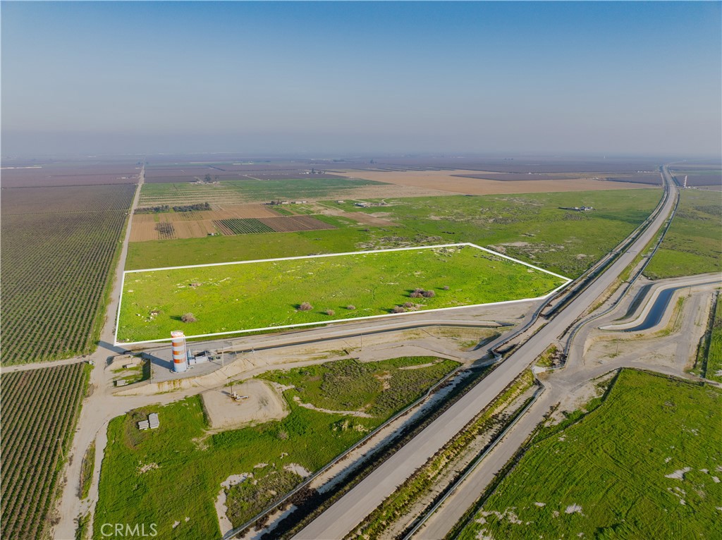 220 -45 Woollomes Ave, Wasco, CA 93280