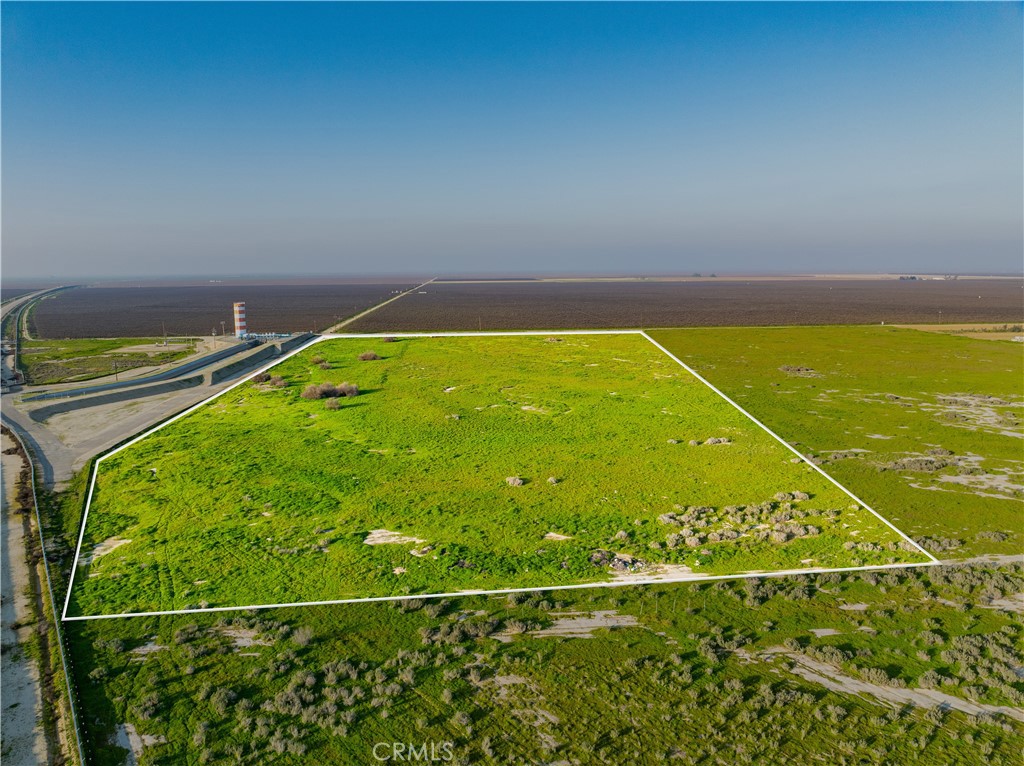 220 -45 Woollomes Ave, Wasco, CA 93280