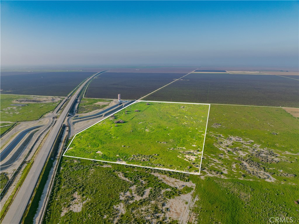 220 -45 Woollomes Ave, Wasco, CA 93280