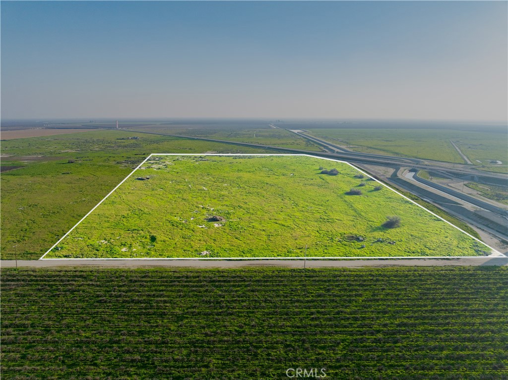 220 -45 Woollomes Ave, Wasco, CA 93280