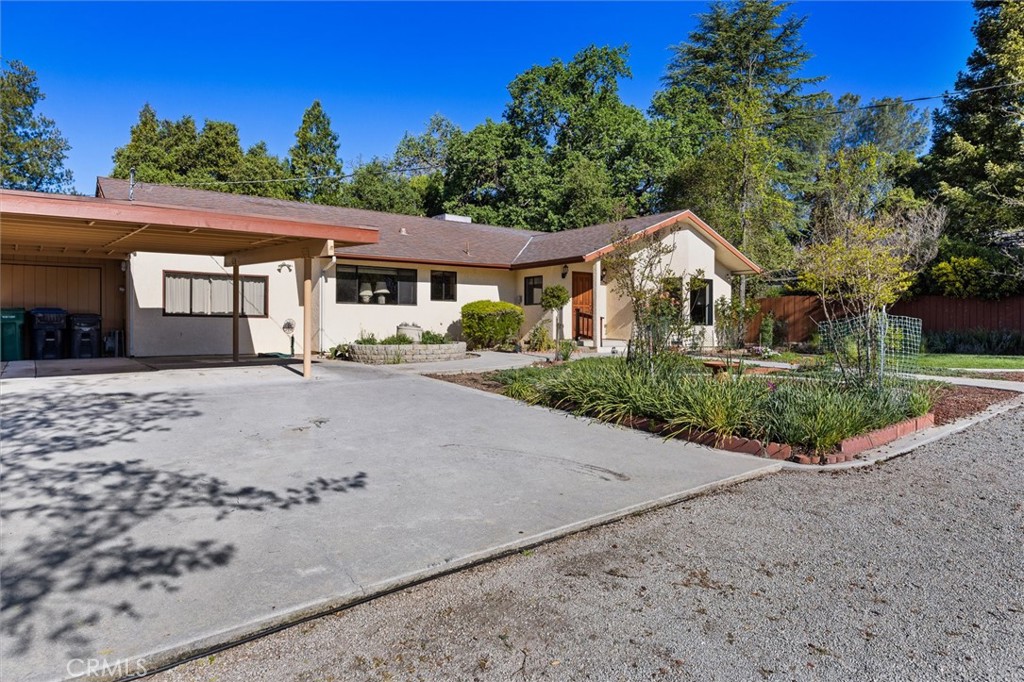 7650 Carmelita Ave, Atascadero, CA 93422