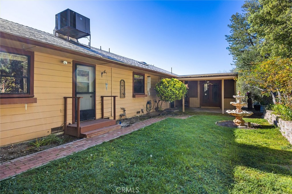 7650 Carmelita Ave, Atascadero, CA 93422