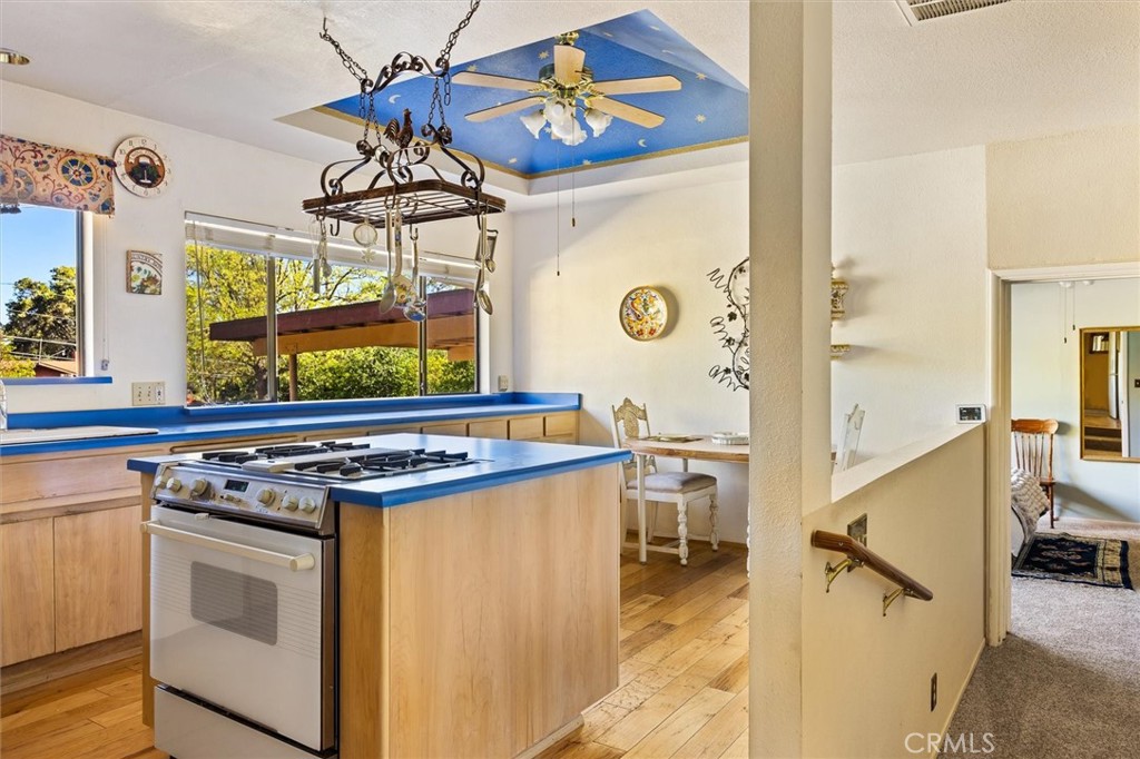 7650 Carmelita Ave, Atascadero, CA 93422