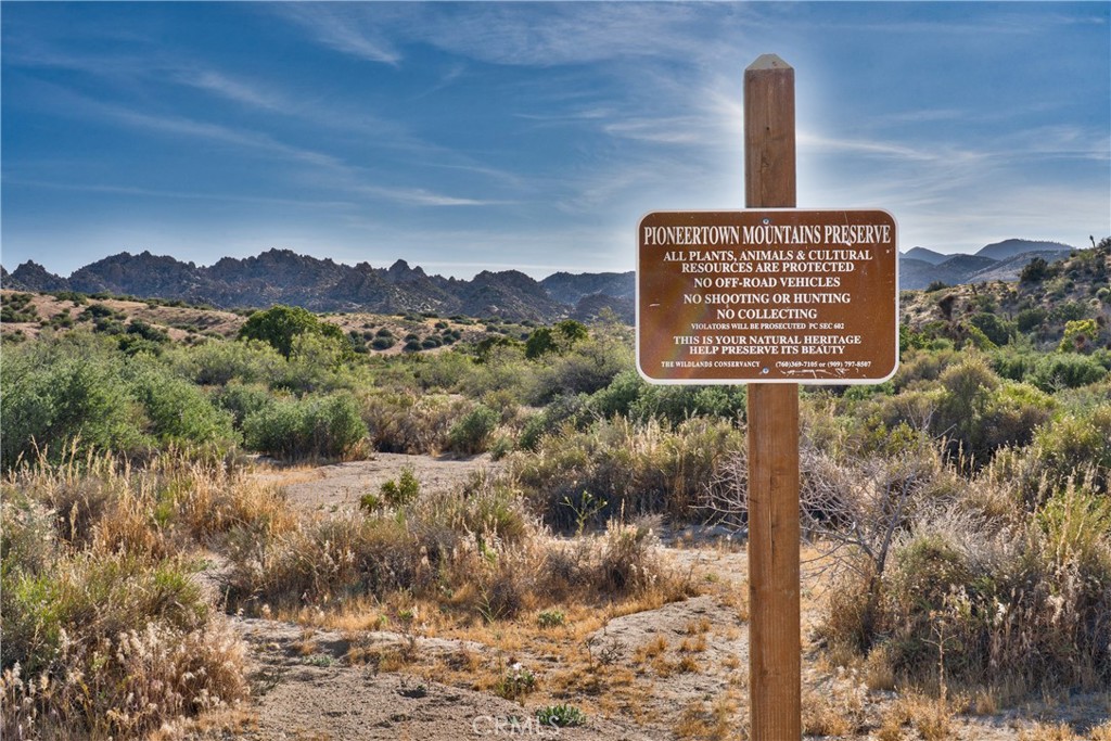 0 Pioneertown Rd, Pioneertown, CA 92268