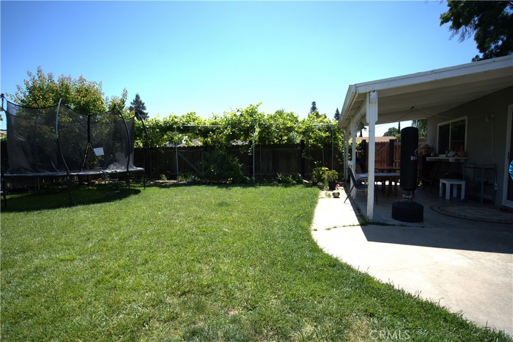 4100 Ahwahnee Ct, Modesto, CA 95356