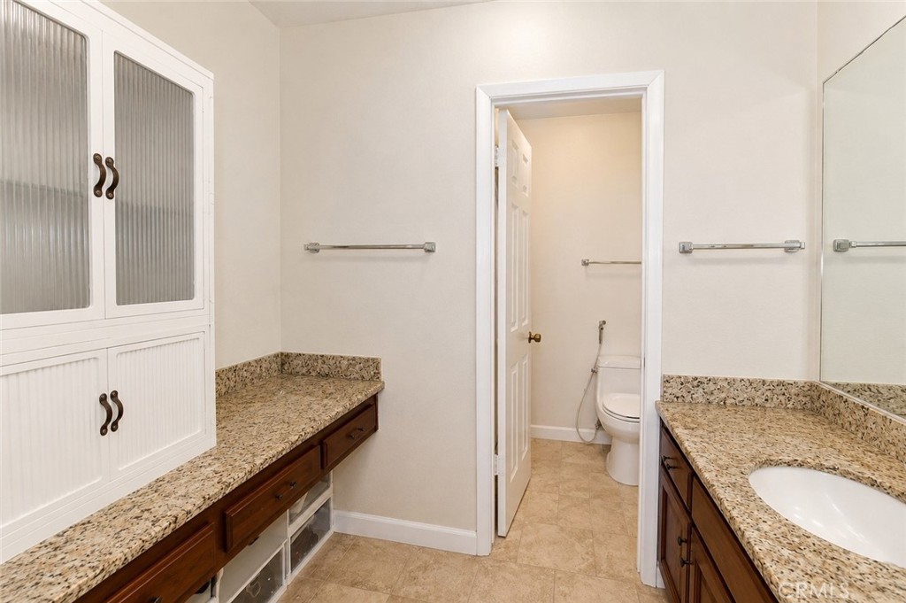 4100 Ahwahnee Ct, Modesto, CA 95356